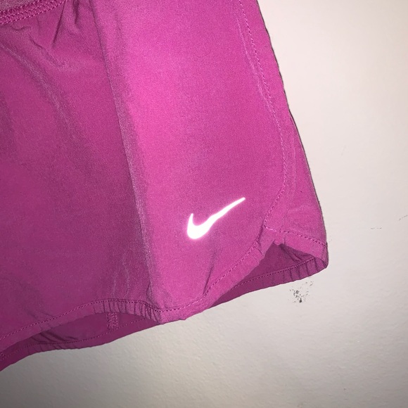 Nike shorts - Picture 2 of 3